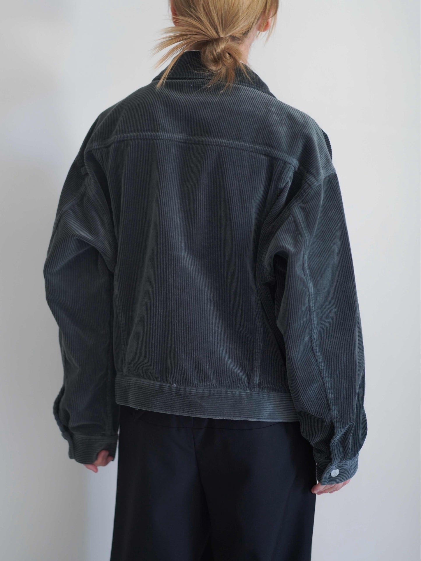 8W CORD TRUCKER JACKET