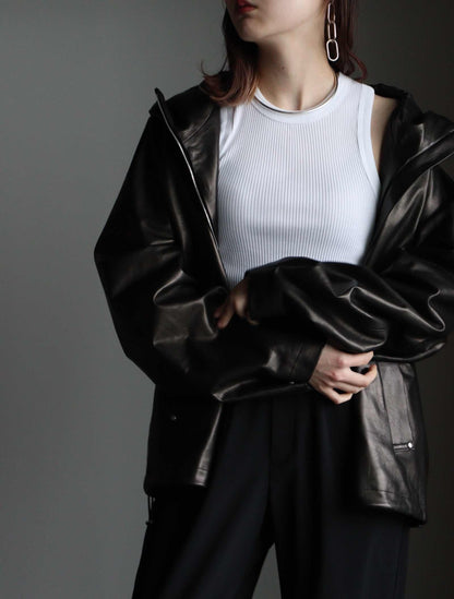 CROPPED TANK TOP
