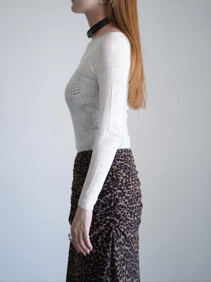 Rose pattern lace-knit bodysuit