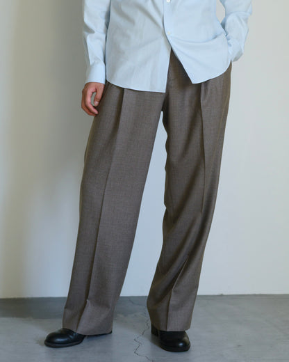 SUPER LIGHT WOOL TWO-TUCK SLACKS