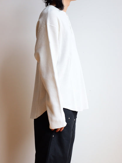 US2536 / LONG SLEEVE HENRY NECK WAFFLE T-SHIRT