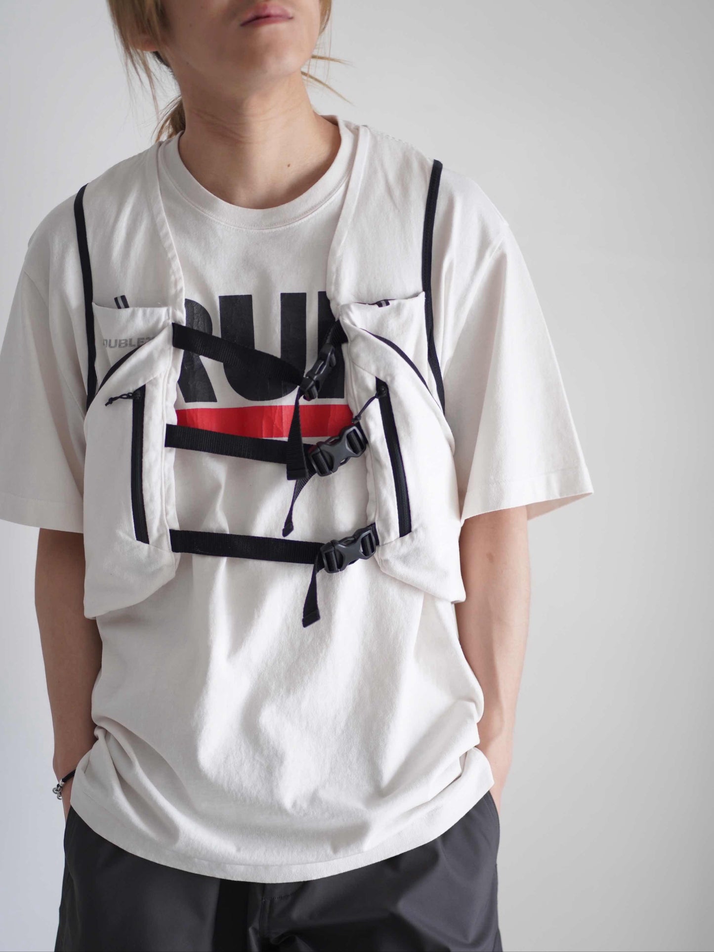 TRAIL VEST T-SHIRT