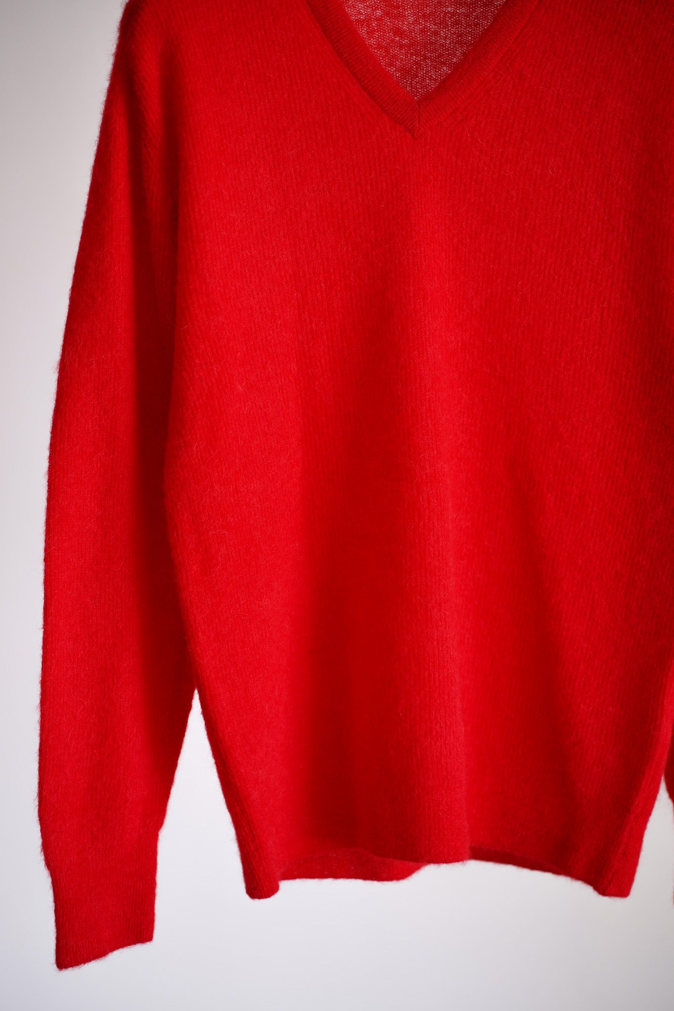 BABY SURI ALPACA SHEER KNIT V-NECK P/O
