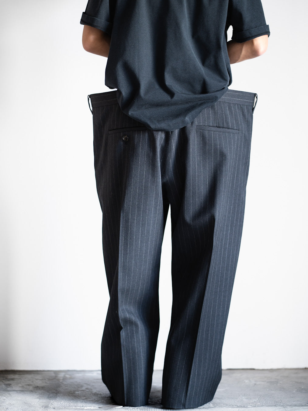 FLOATING WAIST TROUSER