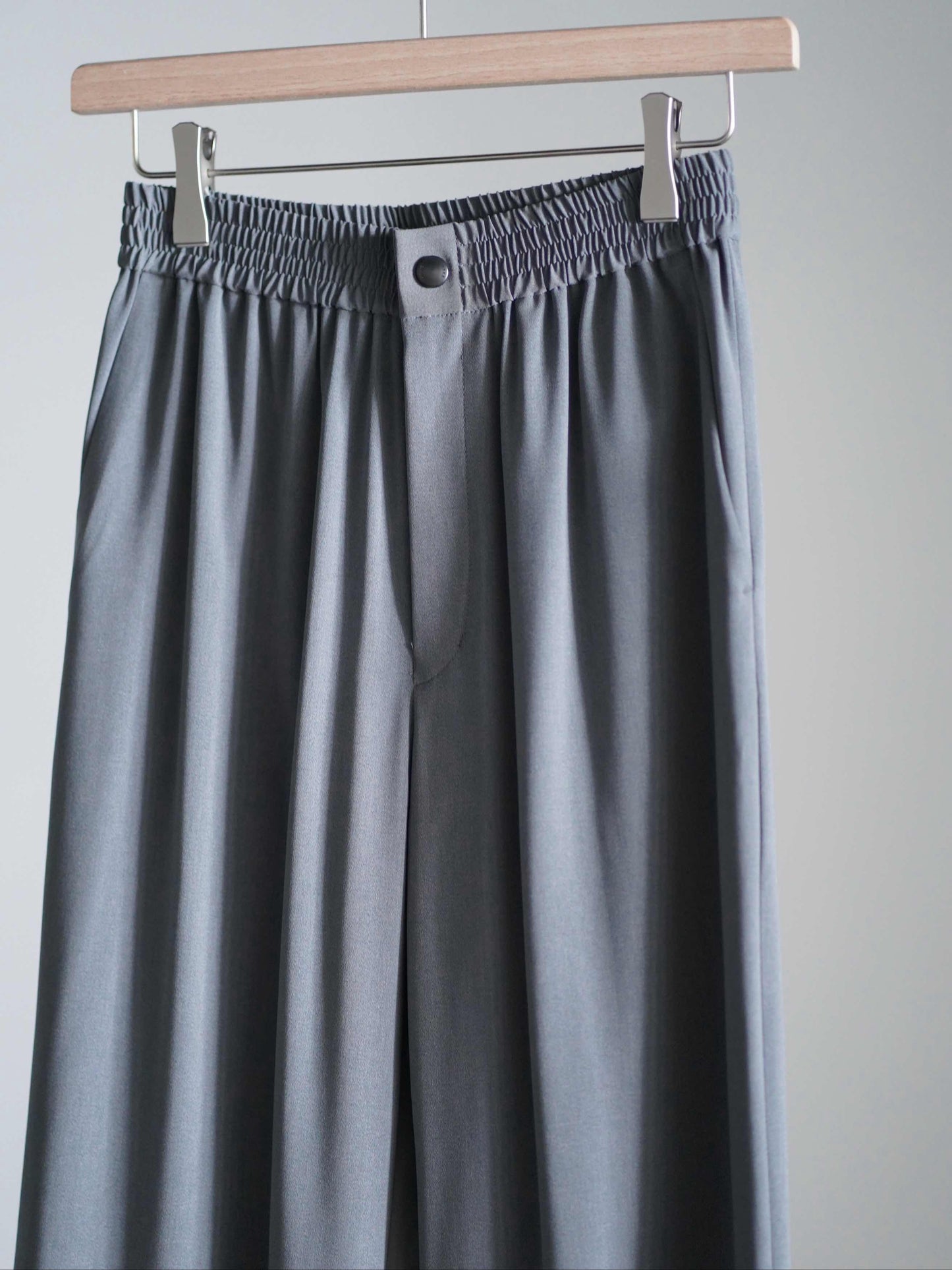 STRETCH WIDE-LEG PANTS