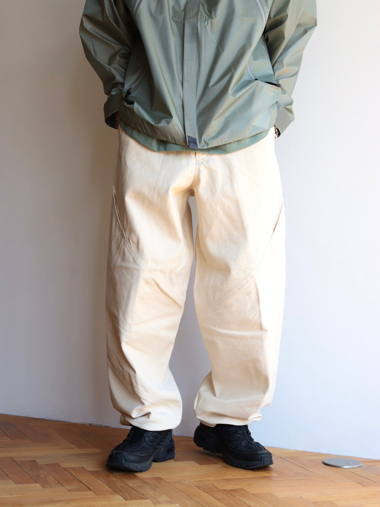Helicoid Jeans