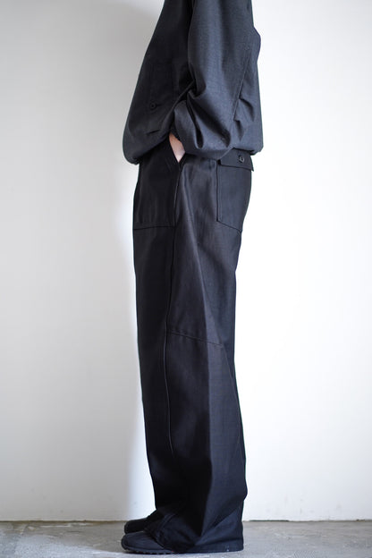 BACK SATIN BARREL-LEG PANTS 【 GENDERLESS 】