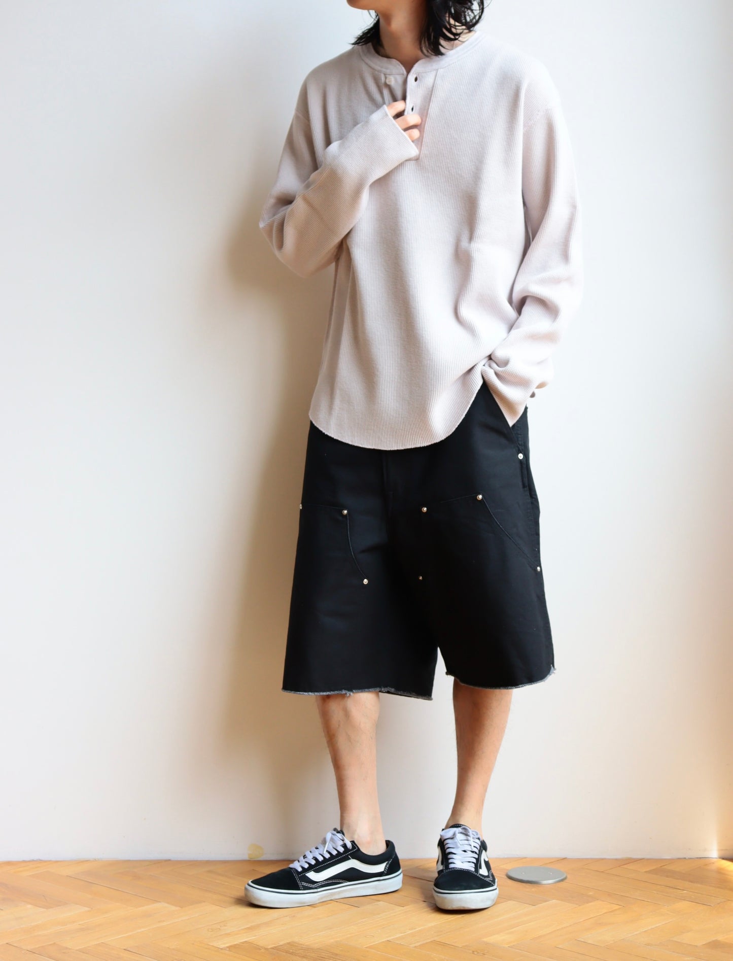 US2536 / LONG SLEEVE HENRY NECK WAFFLE T-SHIRT