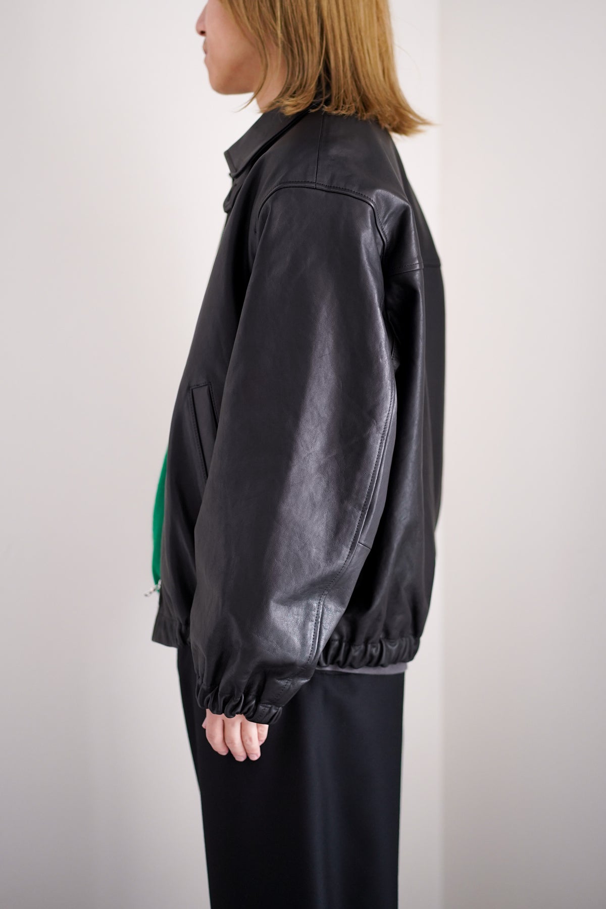 CALF ZIP SHORT JACKET