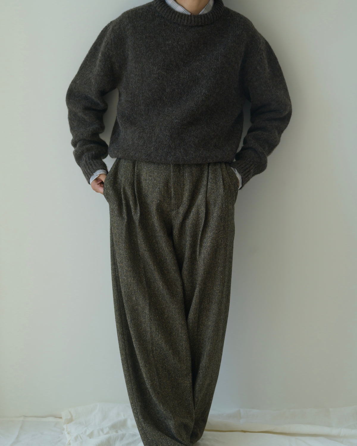 DOUBLE PLEATED WIDE PANTS