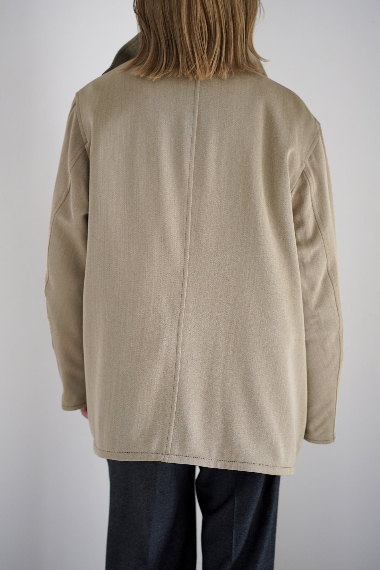 REVERSIBLE WOOL TWISTED TWILL / SHEEP LEATHER HALF COAT