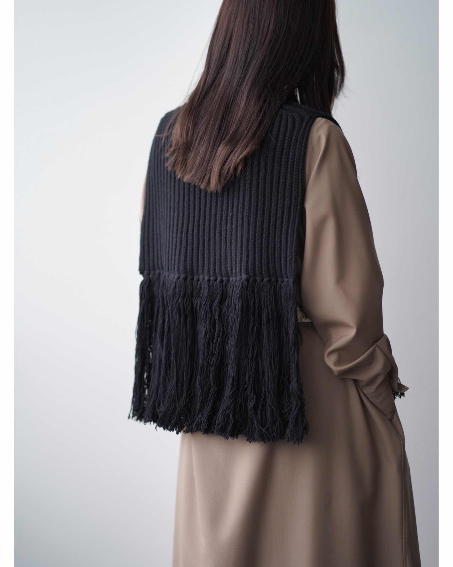WOOL RIBBED SWEATER TOP WITH FRINGE