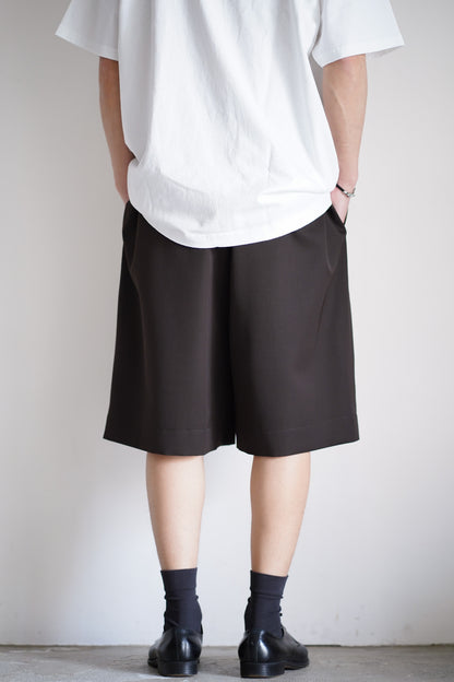 WIDE EASY SHORT TROUSERS