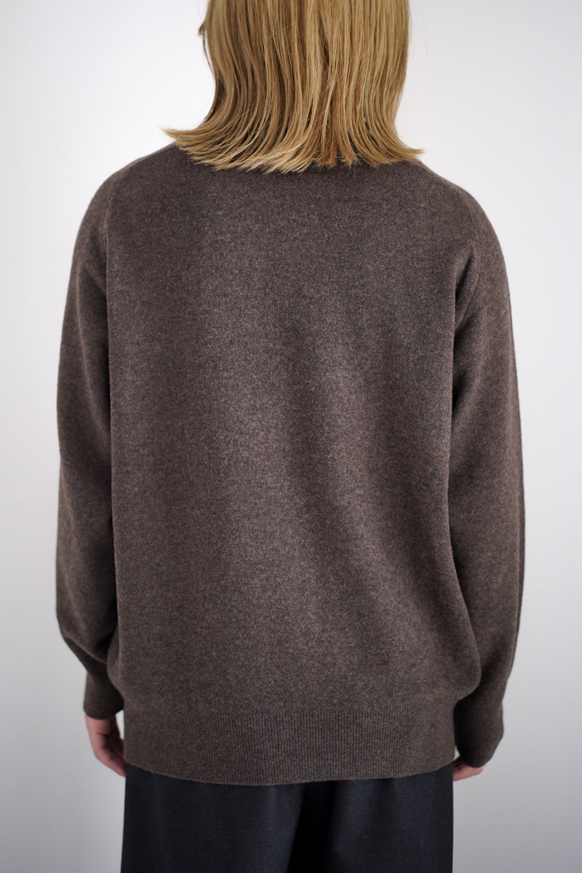 EXTRA FINE WOOL KNIT TURTLE NECK LS