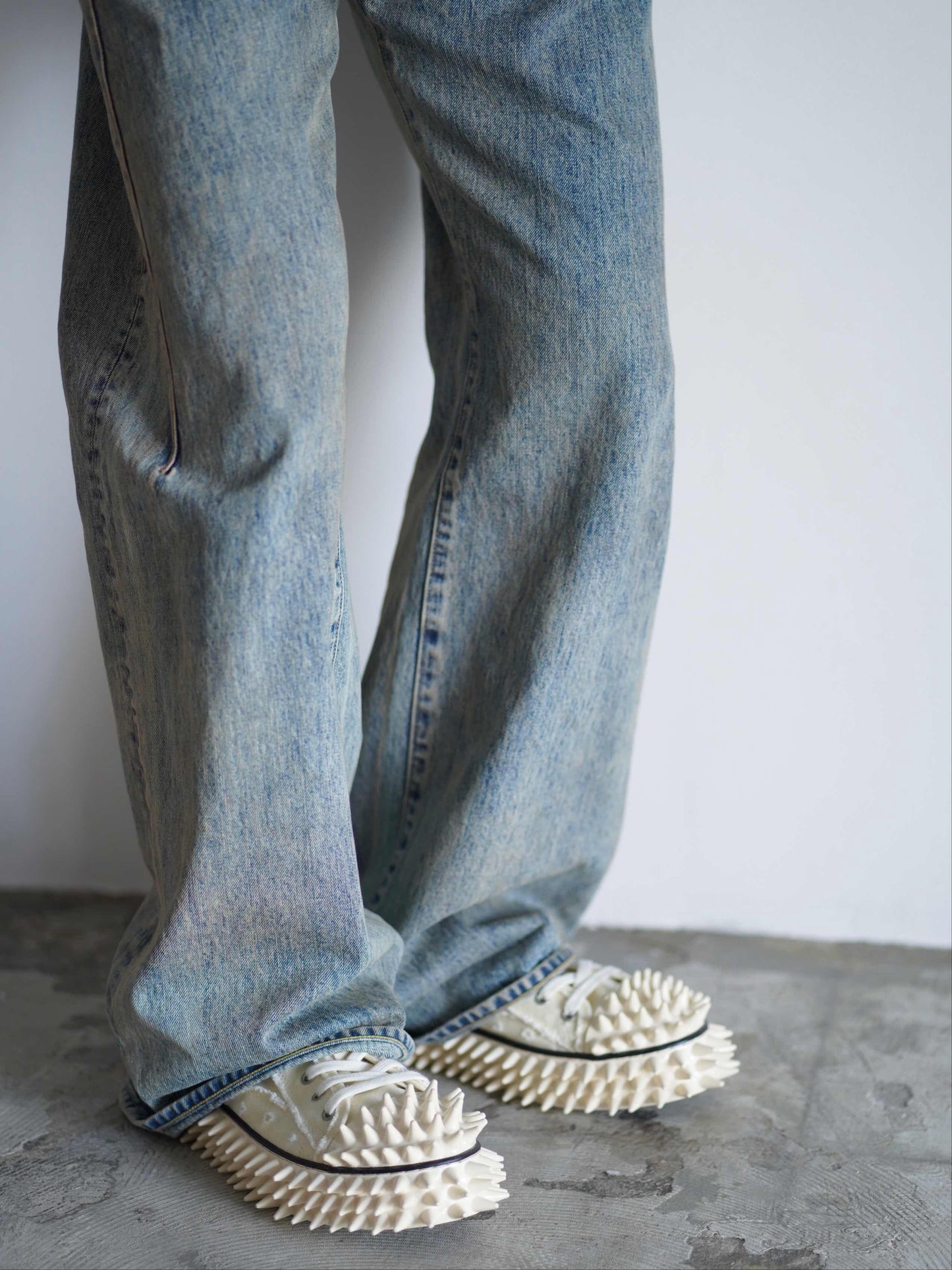 SPIKY CANVAS SNEAKER