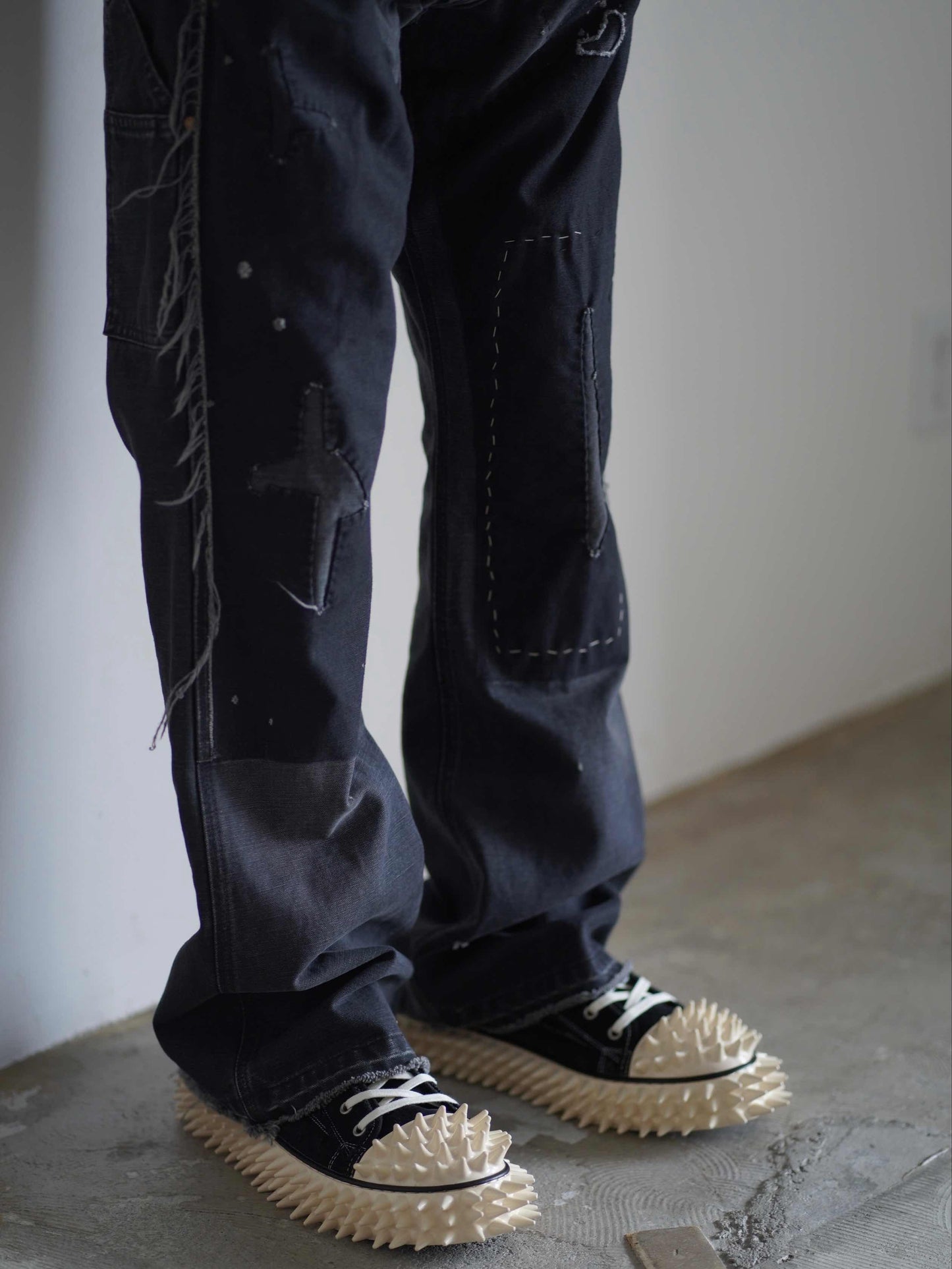 SPIKY CANVAS SNEAKER