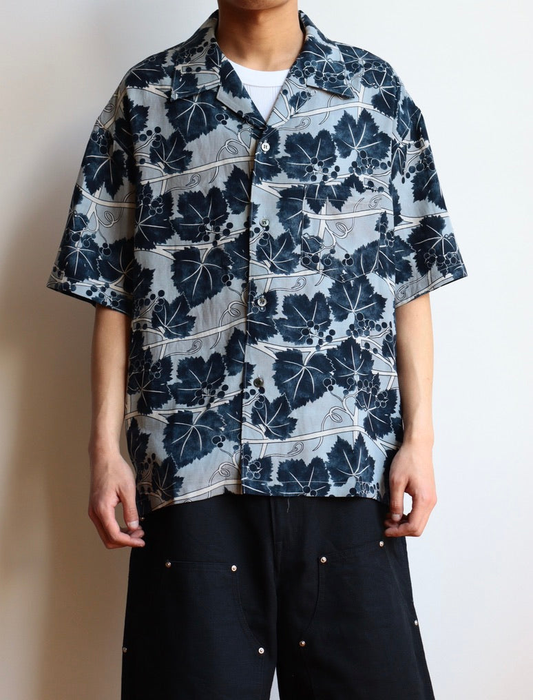 US2564 / SHORT SLEEVE PRINT SHIRT
