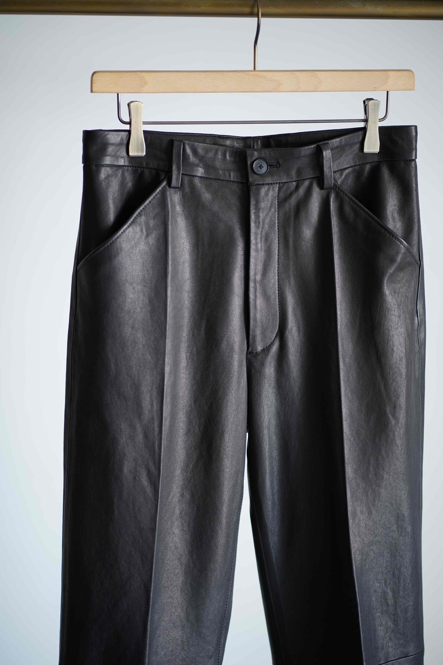 TEXTURED LAMB LEATHER PANTS