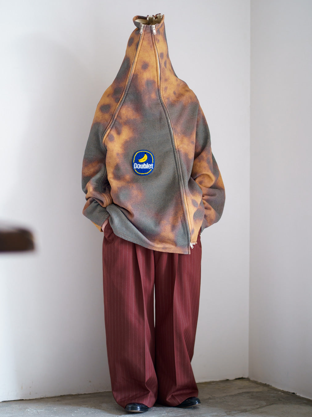 PEELABLE BANANA HOODIE