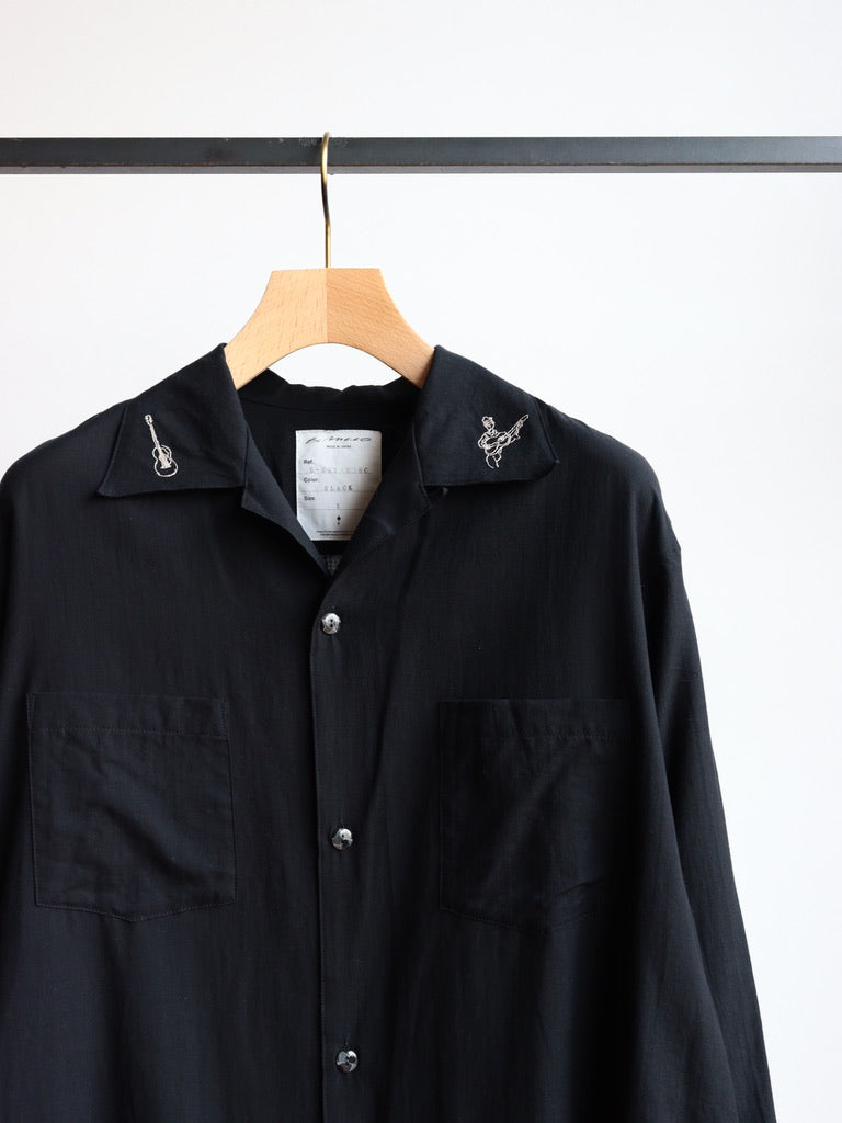 open collar shirt