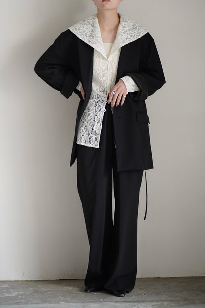 FLOCKED LACE SAILOR COLLAR BLOUSE