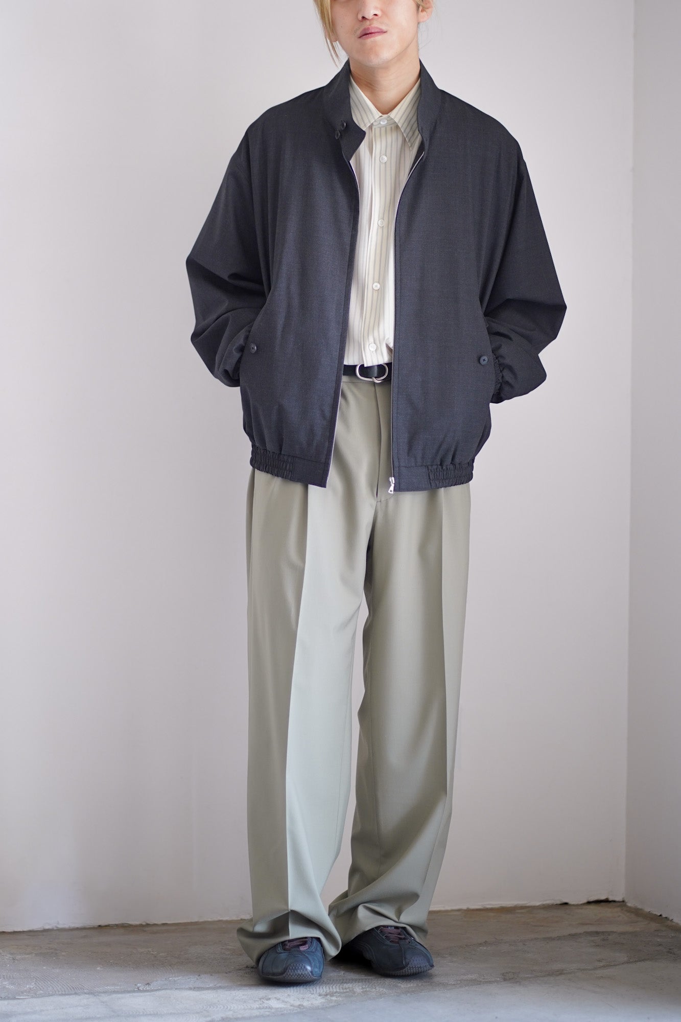 ULTRA FINE TROPICAL WOOL ZIP BLOUSON
