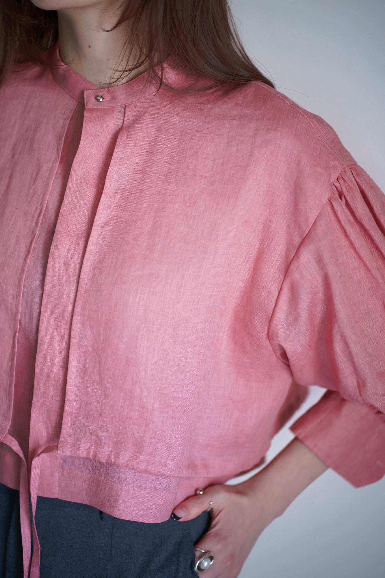 LINEN BALLOON SLEEVE BLOUSE
