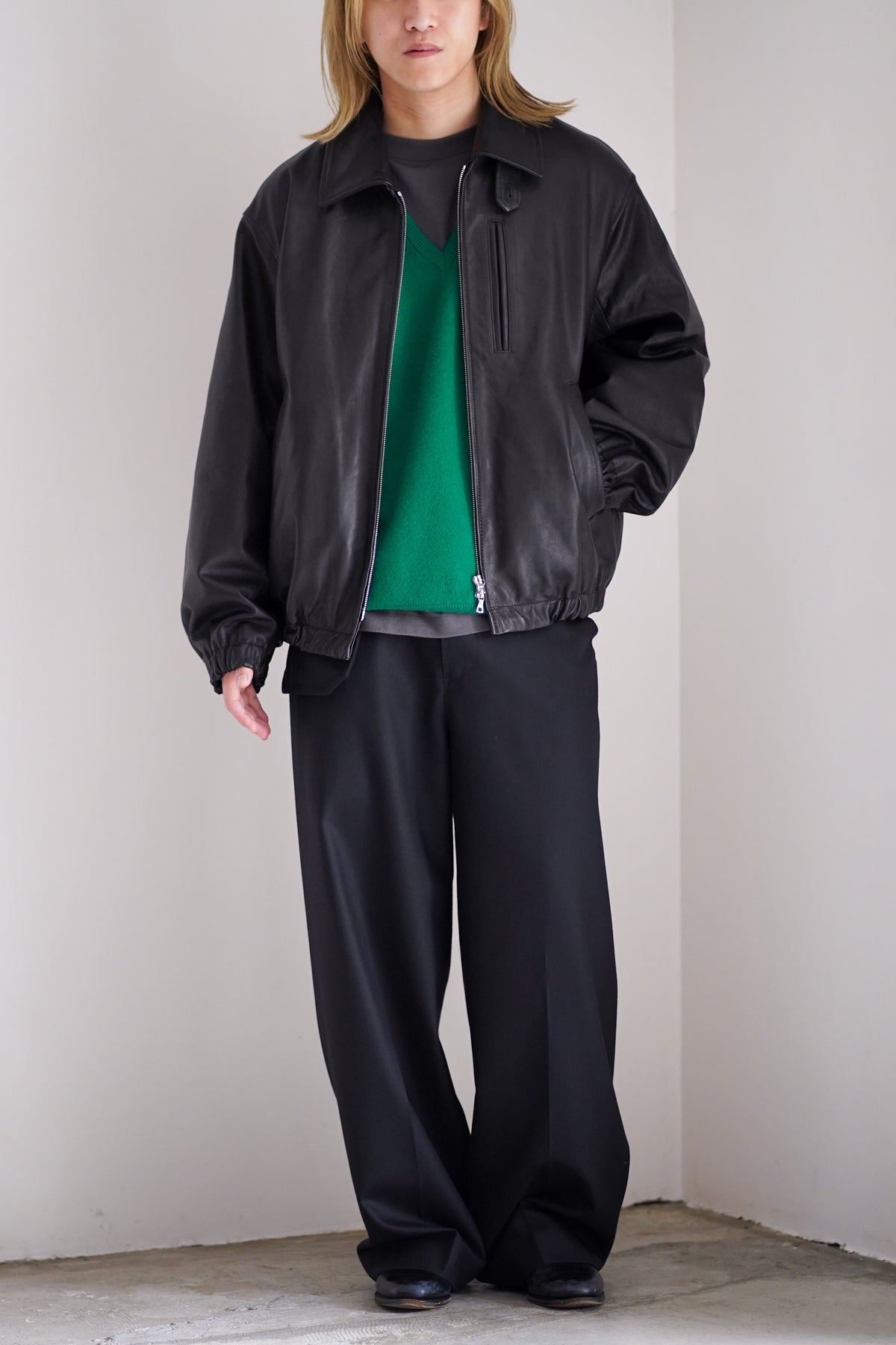 PURE CASHMERE KNIT V NECK LS