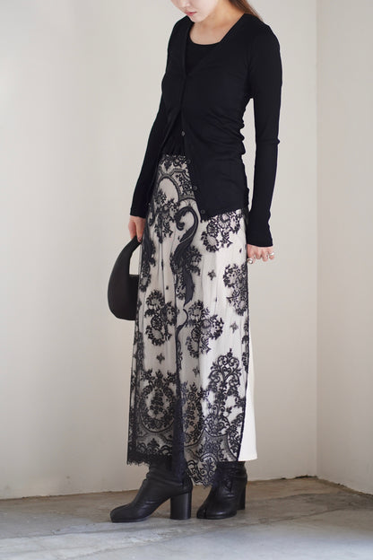 EMBROIDERED LACE SKIRT