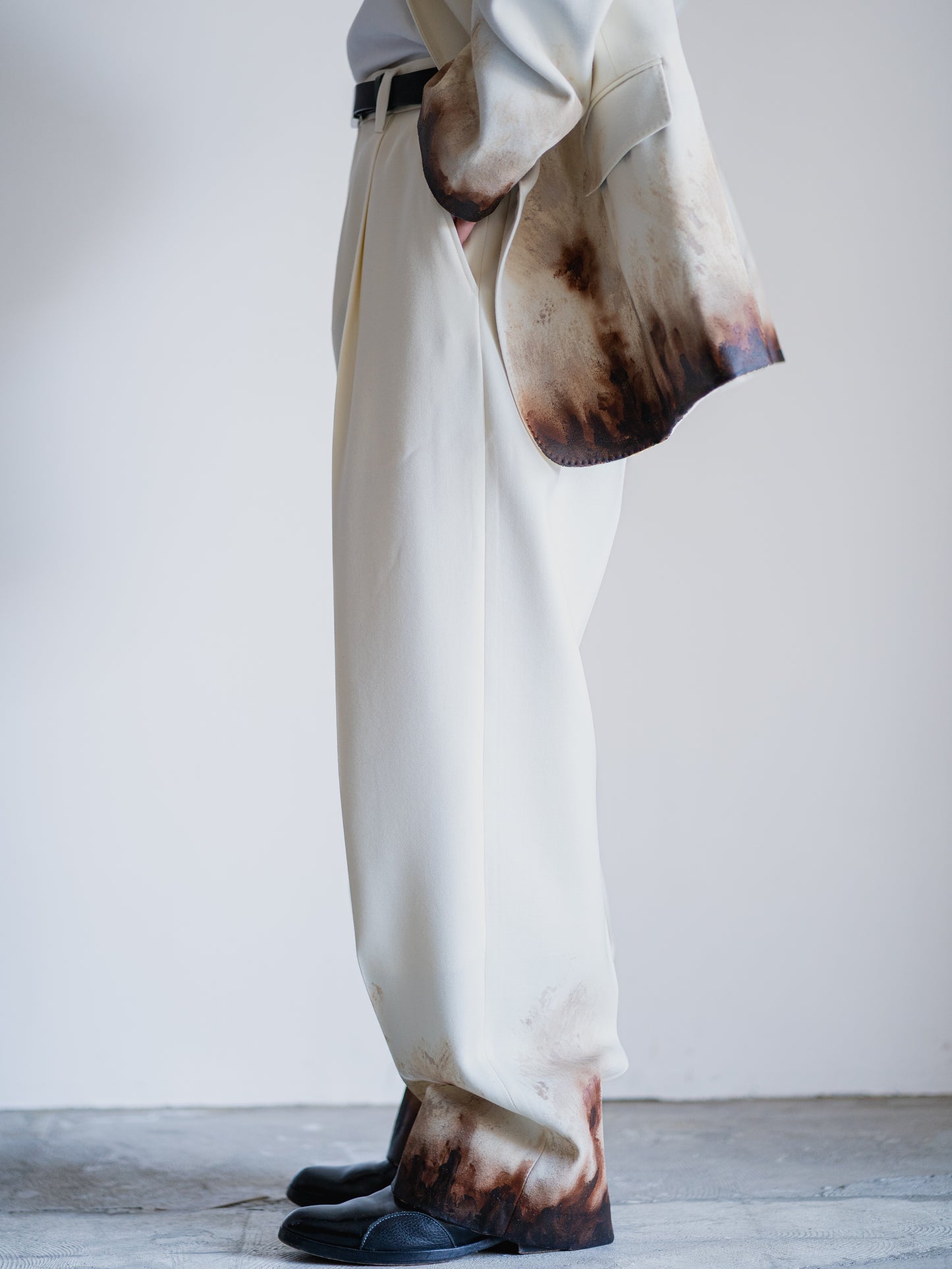 MUD-HAND-PAINTED TAILORED TROUSER