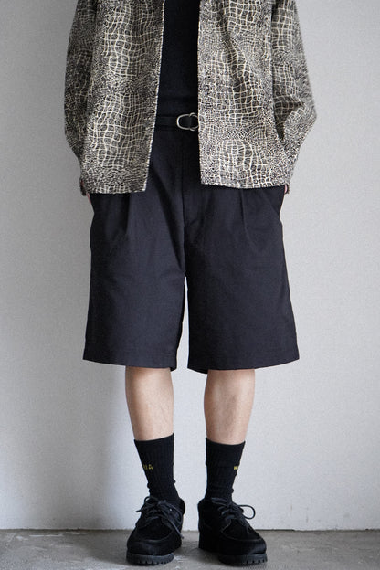 DICKIES / PLEATED SHORT TROUSERS