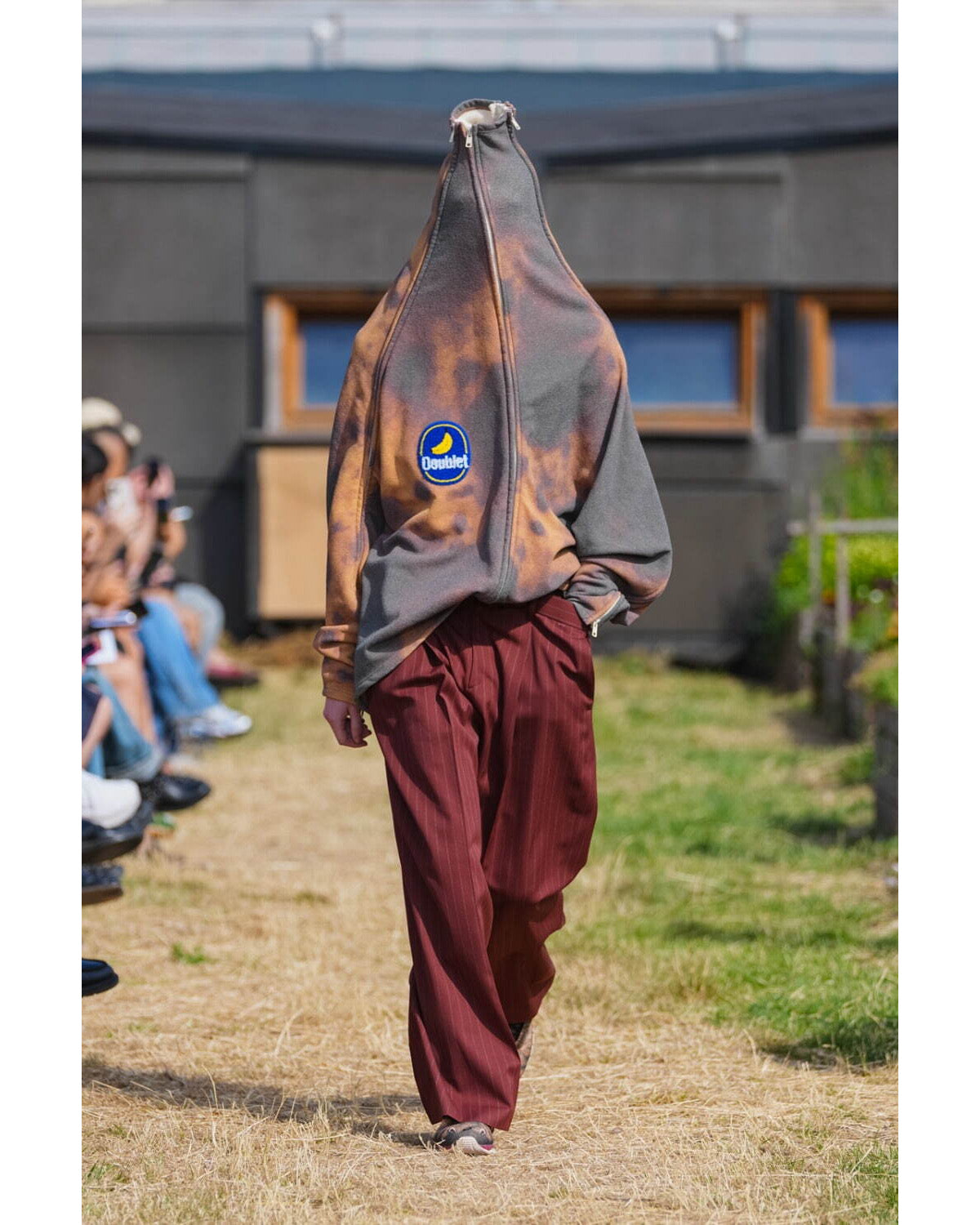 FLOATING WAIST TROUSER