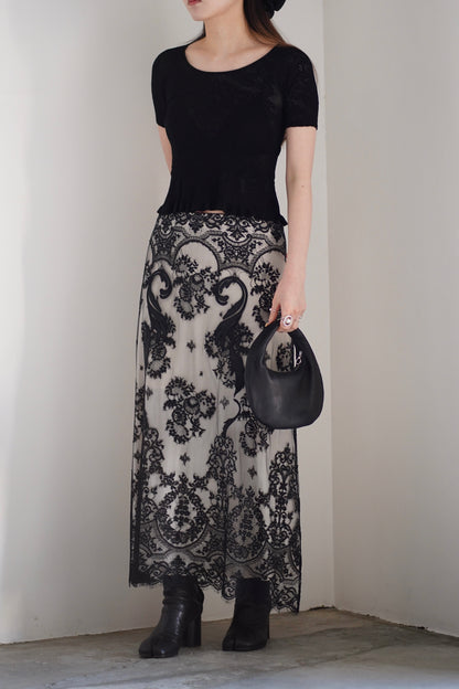 EMBROIDERED LACE SKIRT