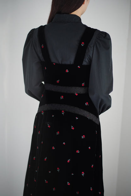 ROSE EMBROIDERED VELVET DRESS