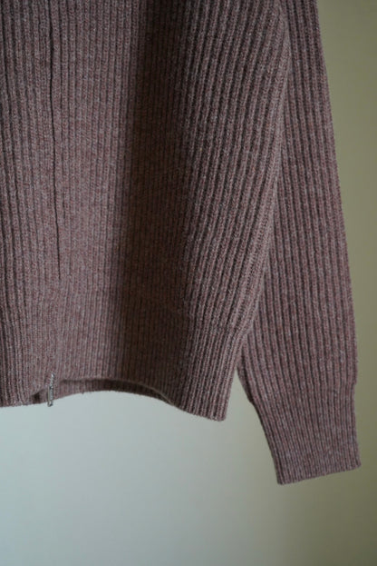 RIBBED ZIP SWEATER