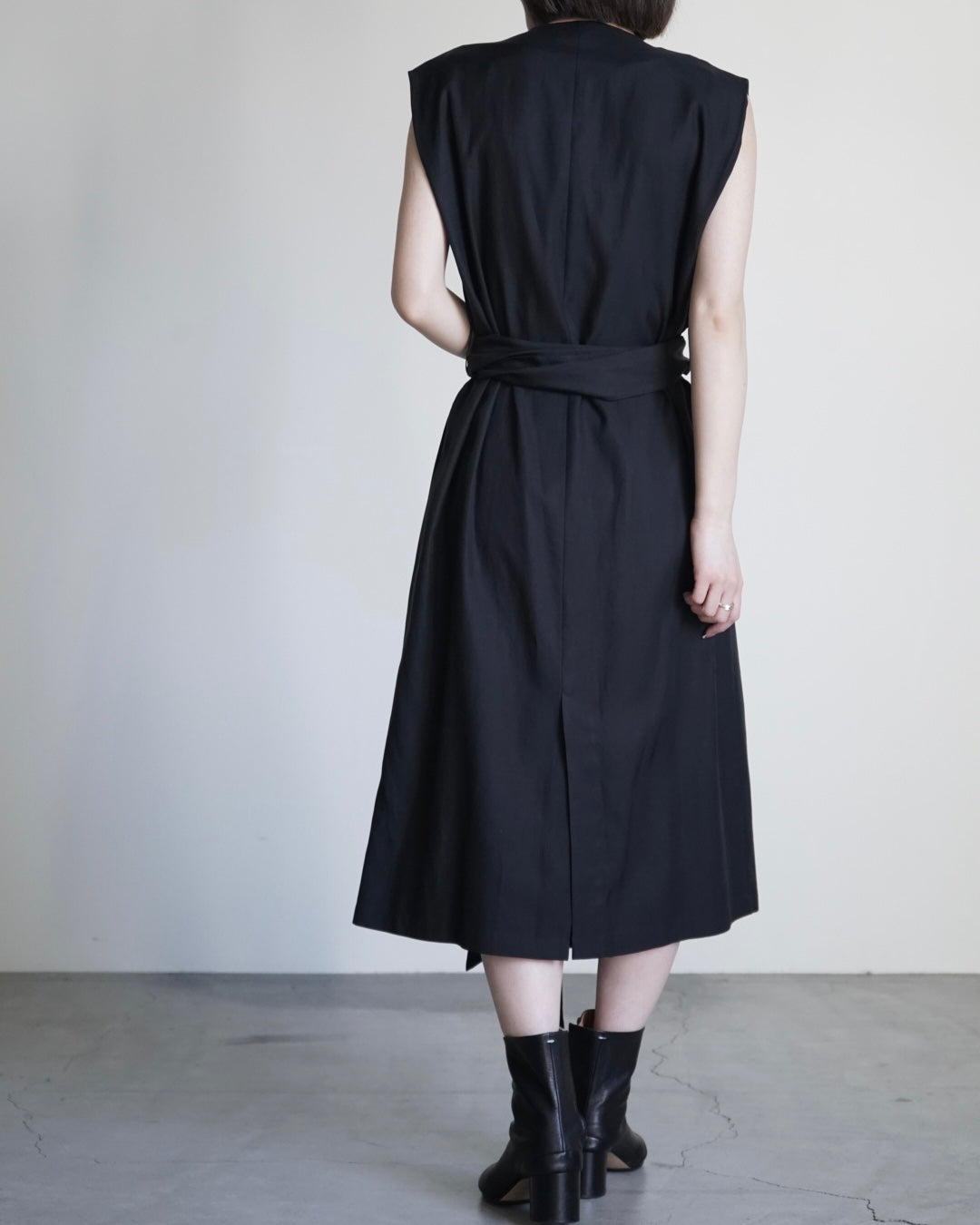 TWILL COWL NECK DRESS