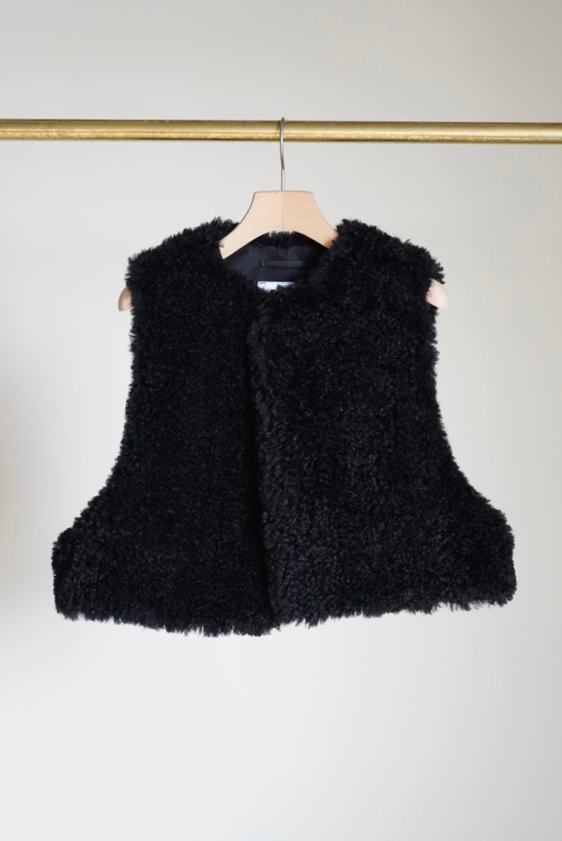 FAUX SHEARING CROPPED VEST