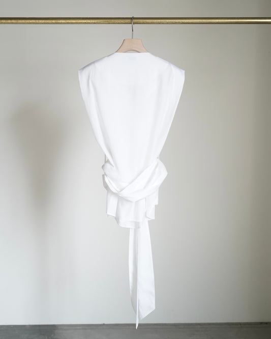 TWILL COWL NECK SLEEVELESS BLOUSE