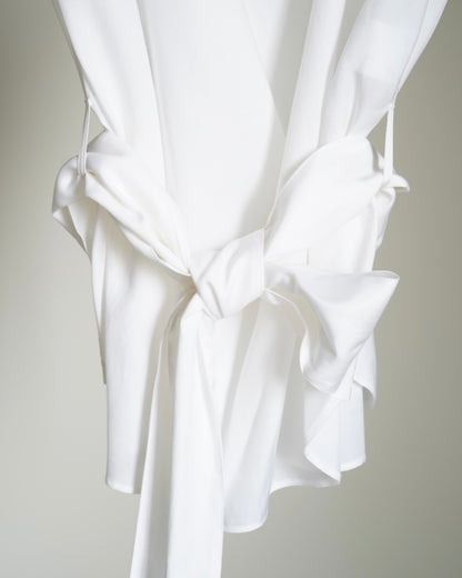 TWILL COWL NECK SLEEVELESS BLOUSE