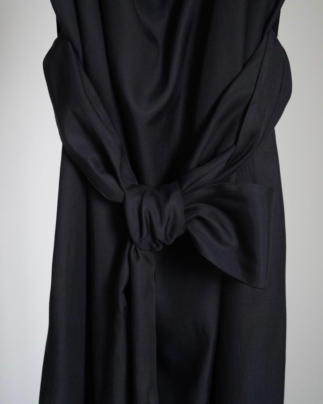 TWILL COWL NECK DRESS