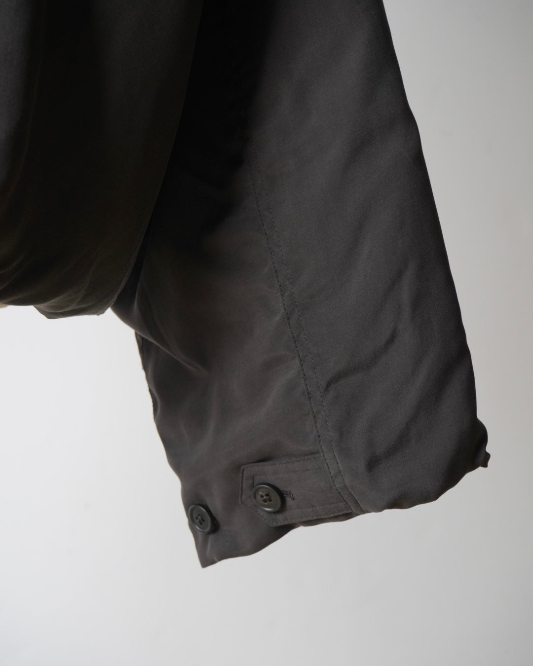CROPPED PADDED BOMBER