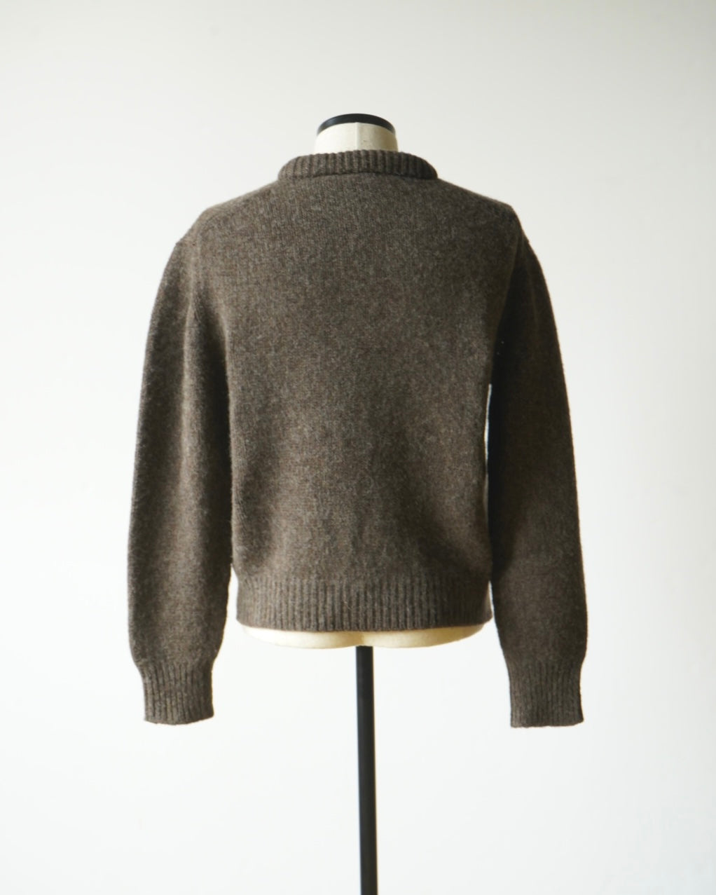 PADDED COLLAR SHETLAND OVERSIZED SWEATER