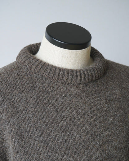 PADDED COLLAR SHETLAND OVERSIZED SWEATER