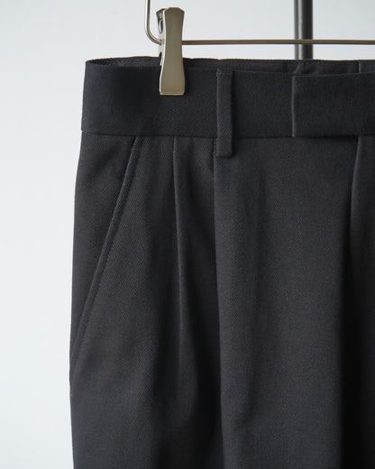 Chinos