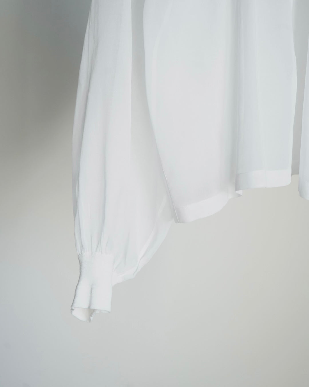 COTTON VOILE SHIRRED BLOUSE