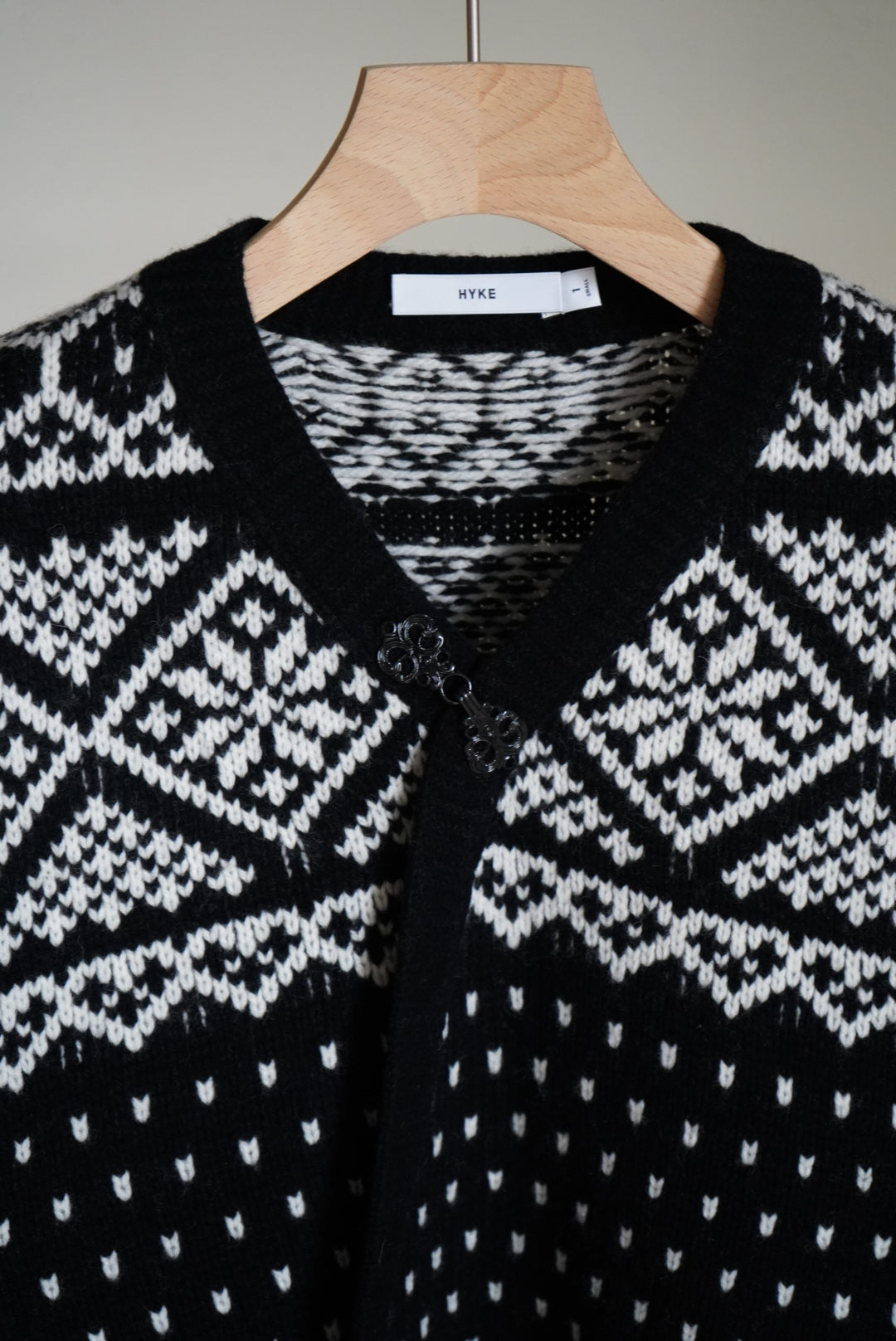 NORDIC WRAP SWEATER