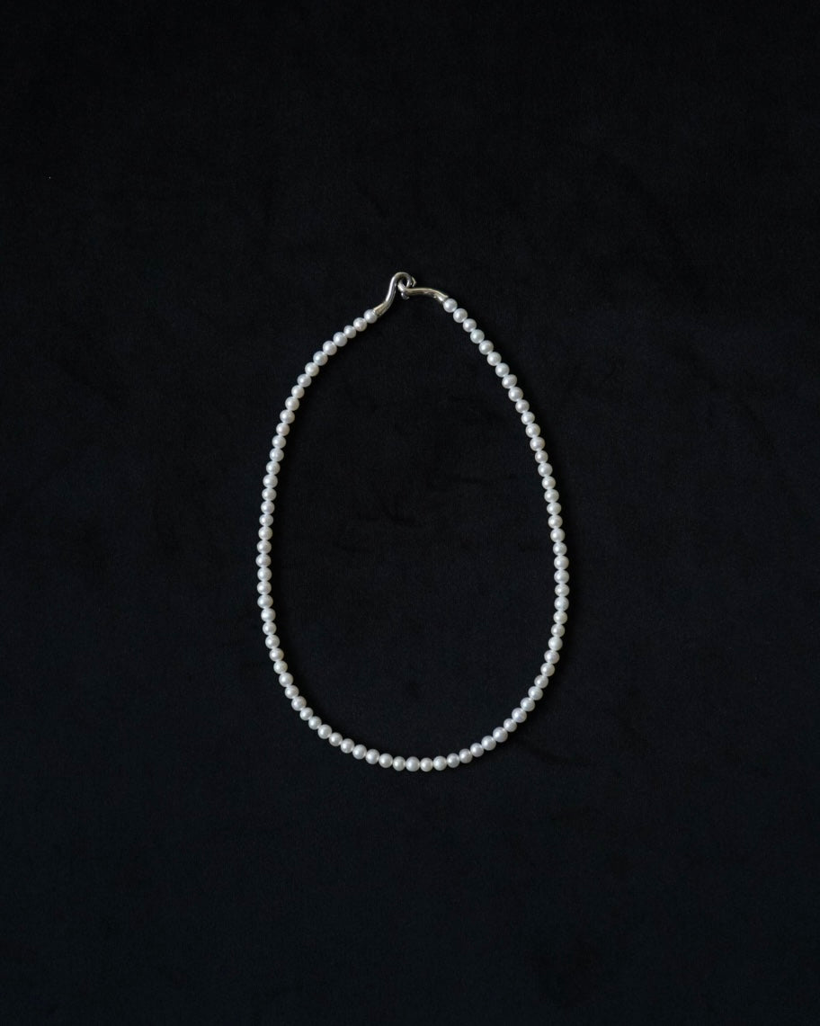 BABY PEARL COLLAR