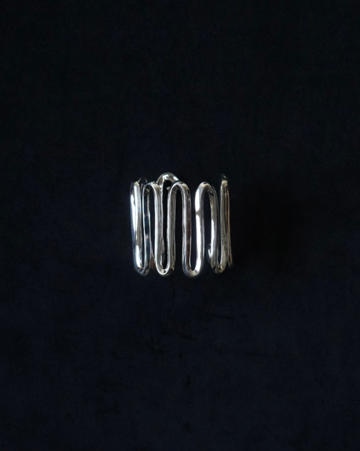 FICKLE BANGLE