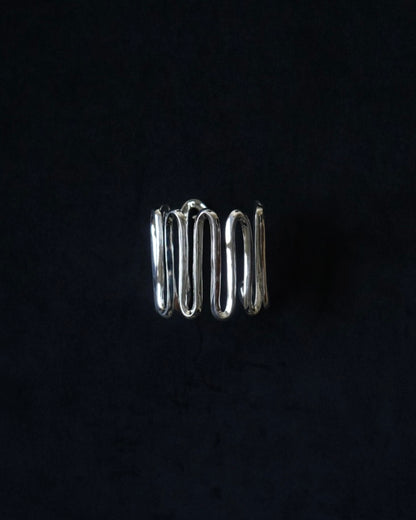 FICKLE BANGLE