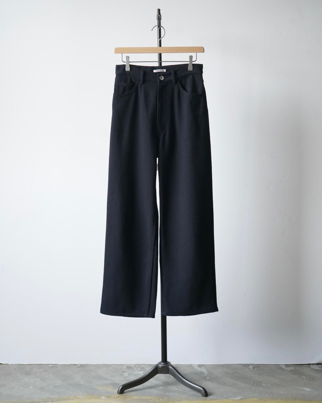 SILK NEP DENIM 5P WIDE PANTS
